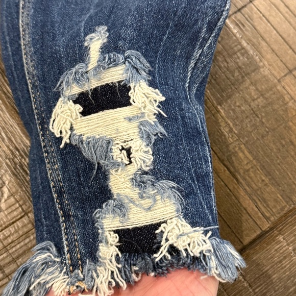 KanCan Signature Mid Rise Ankle Skinny Distressed Medium Wash Raw Hem 24 - Picture 6 of 16